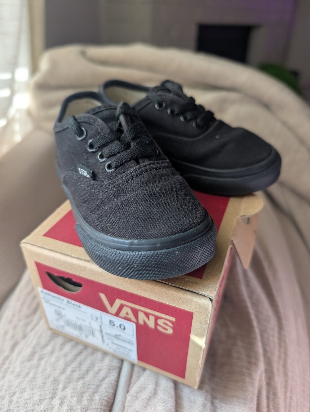 Vans Kids 5t Classic Low-Top Canvas Sneakers in Black